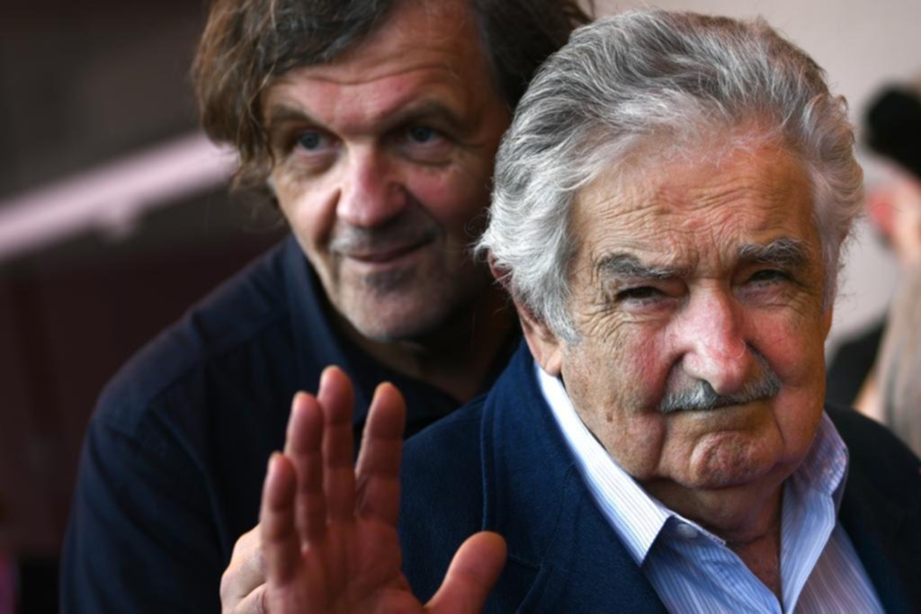 El ex presidente uruguayo José Mujica, peculiar estrella en el festival de Venecia