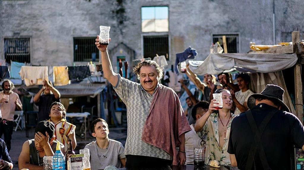 La TV Pública da pelea: a la hora del baile pondrá el final de “El Marginal” y su nueva ficción