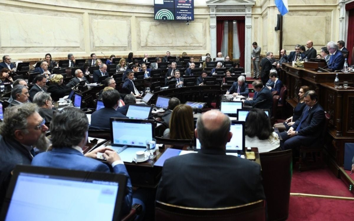 En la oposición todavía nadie capitaliza el descontento
