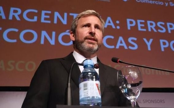 En el Gobierno admiten que "preocupa" la reacción que está teniendo el dólar