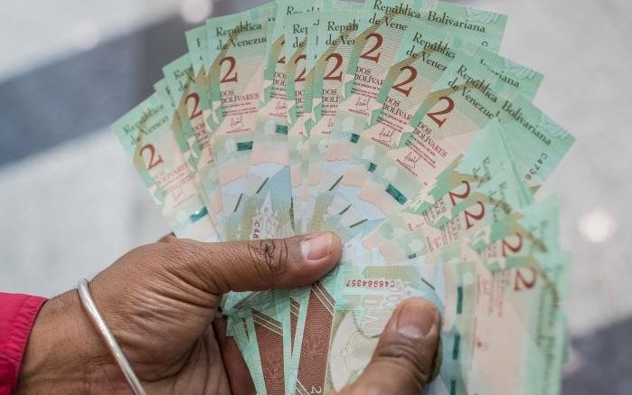 La inflación en Venezuela habría alcanzado el 200.000%, según el Parlamento