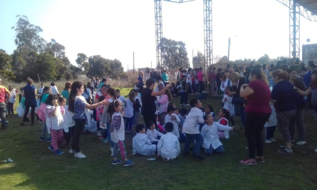 Hartos De Las Amenazas De Bomba, Varios Colegios Harán Sentadas Y ...