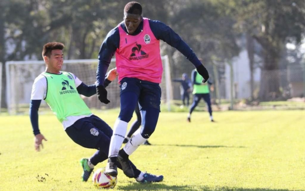 El Lobo y Hurtado, a la espera de un transfer que está al caer