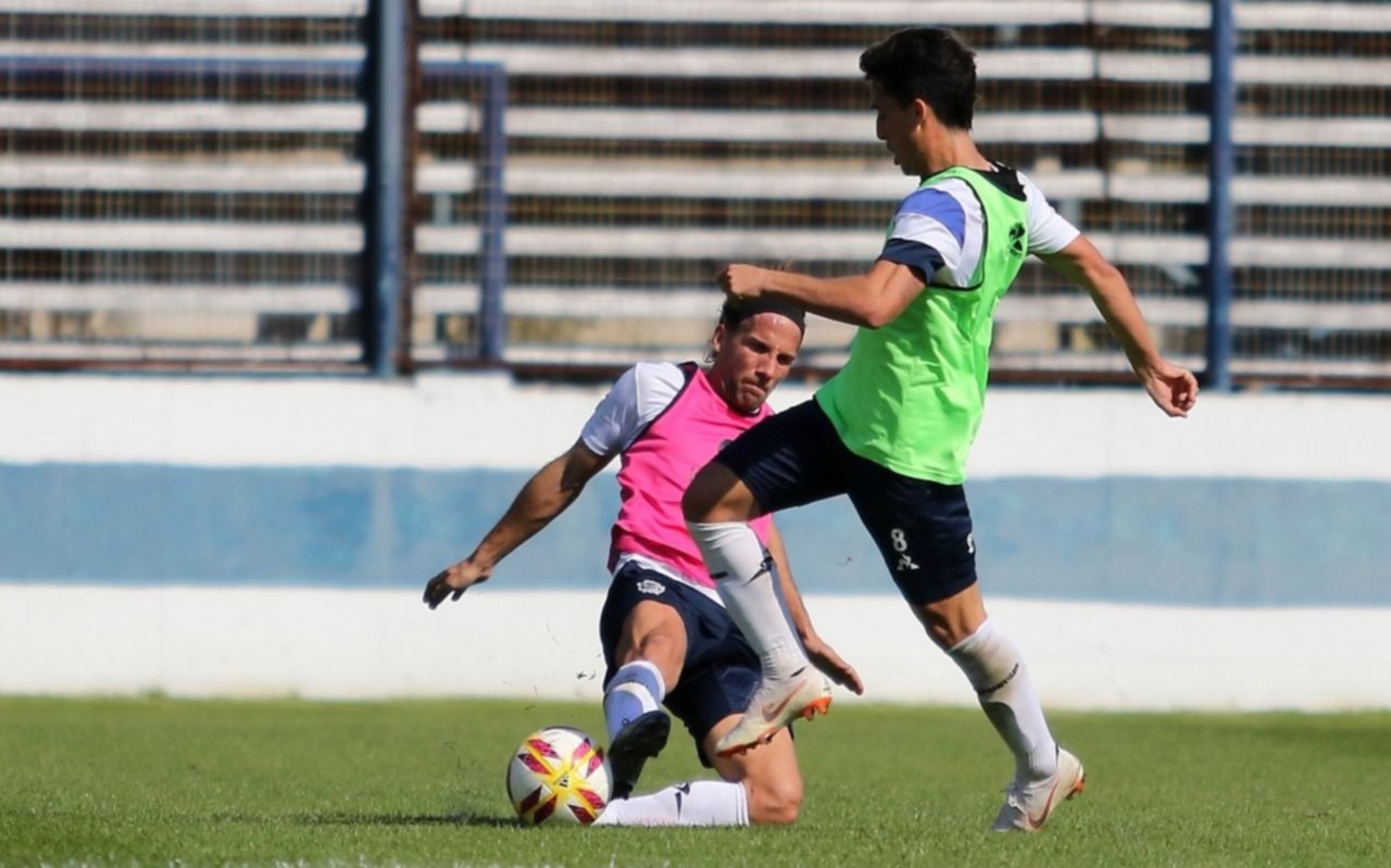 Troglio paró el equipo con un cambio
