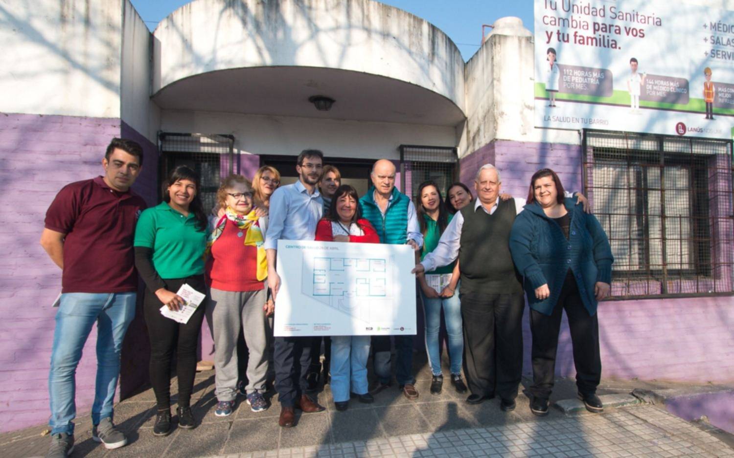 Grindetti recorrió las obras de remodelación de la sala "26 de abril" en Monte Chingolo