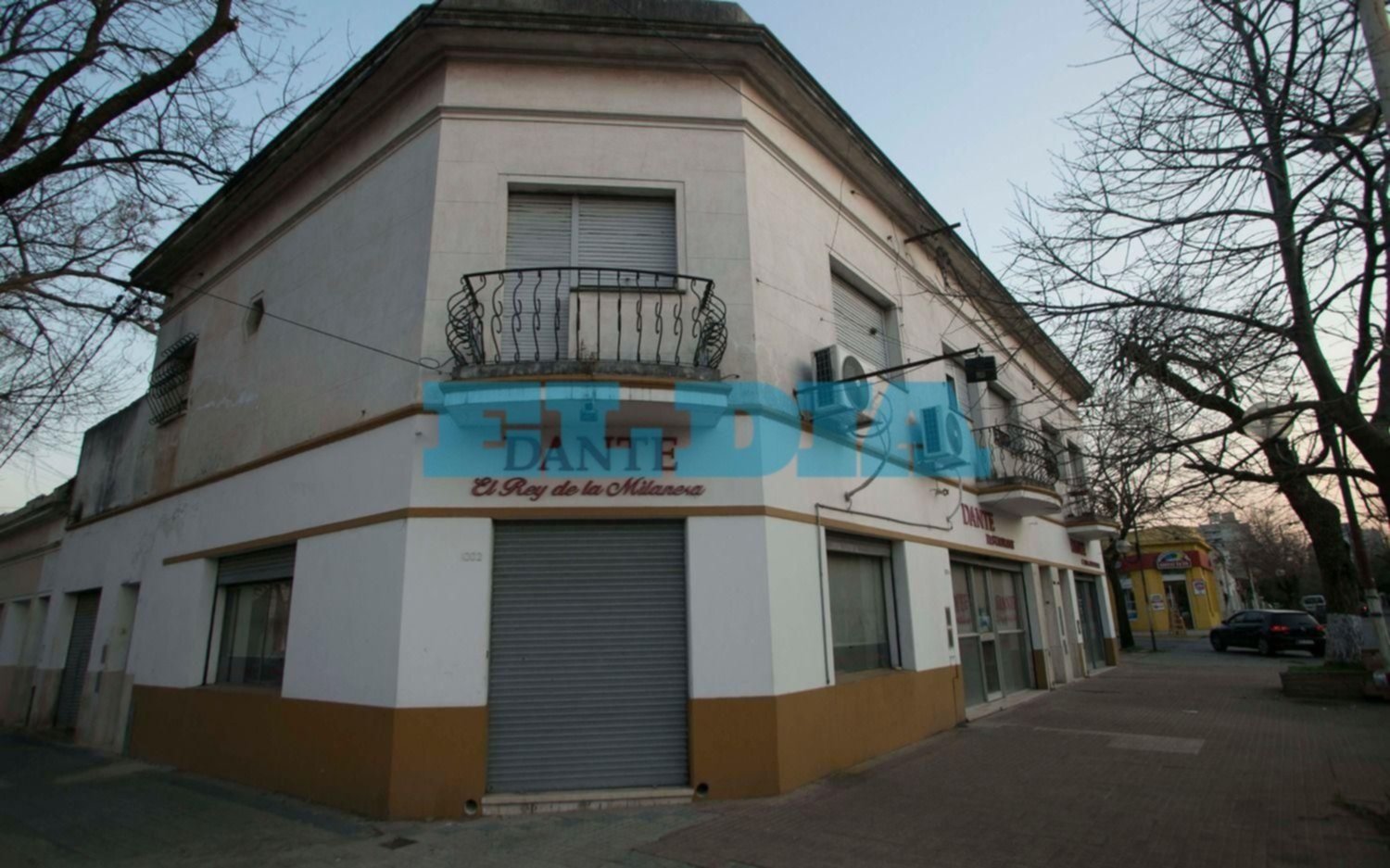 Asaltaron el restaurante de 15 y 41: hubo al menos un disparo y se llevaron 30 mil pesos