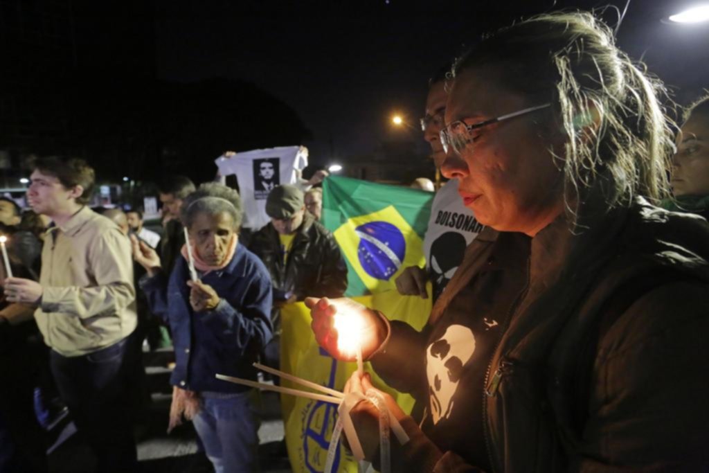 Bolsonaro mejora y su candidatura presidencial toma vuelo en Brasil