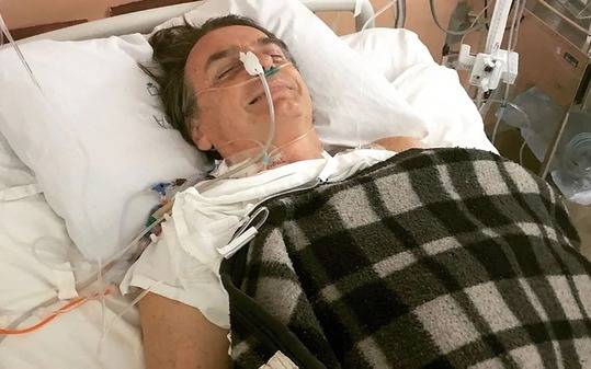 El candidato brasileño Bolsonaro sigue en estado "grave" y será operado nuevamente