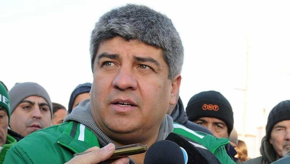 Camioneros en alerta y movilización para reabrir las paritarias