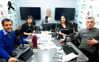 Ya comienza... SIESTEROS! De 14 a 17 por La Redonda 100.3!