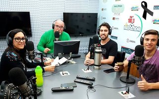 Ya están en marcha los motores de ... LA ESCUDERÍA! Hasta las 18 por La Redonda