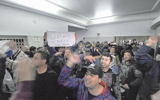 Presidente de Astillero estuvo nueve horas encerrado por trabajadores