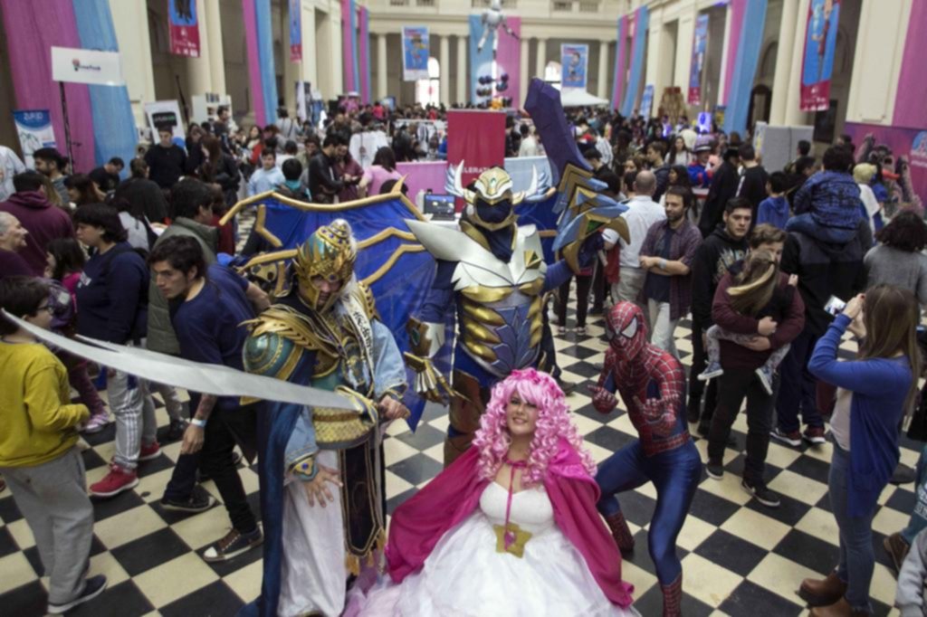 El universo geek del Pasaje atrajo a miles de fanáticos de la tecnología y la cultura pop