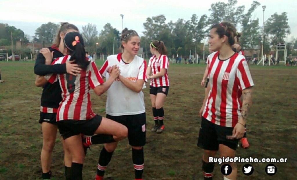 En el inicio del torneo, el Pincha venció 2-1 a la Villa