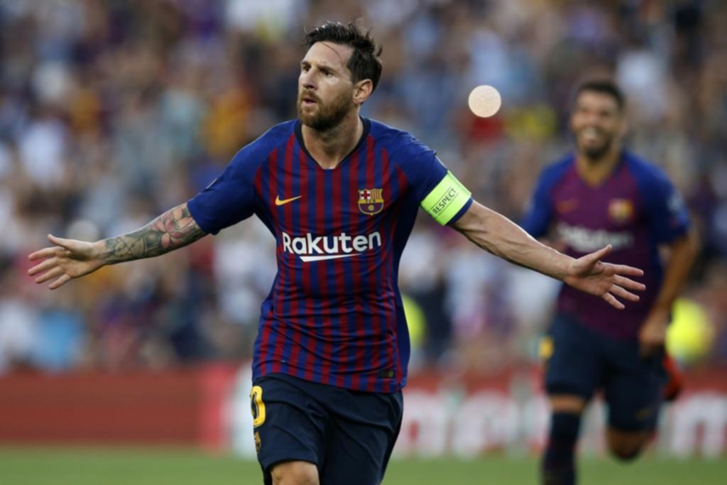 Messi se lució con tres goles en el estreno del Barcelona en la Champions ante PSV
