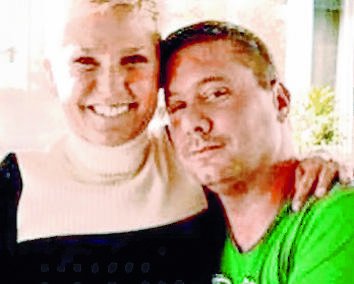 Tremendo: un fan fue a recibir a Xuxa y se murió