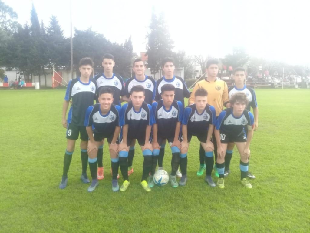 El Sub 15 perdía 2-0 y la lluvia obligó a suspender el segundo tiempo