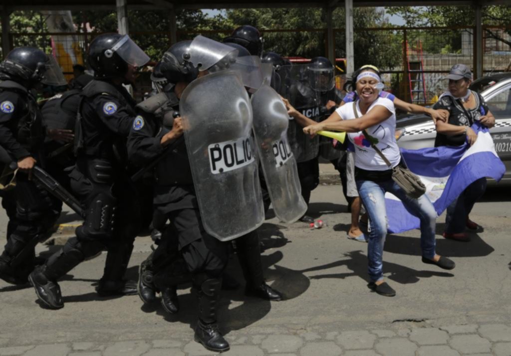Nuevas protestas contra Ortega dejan un muerto en Nicaragua