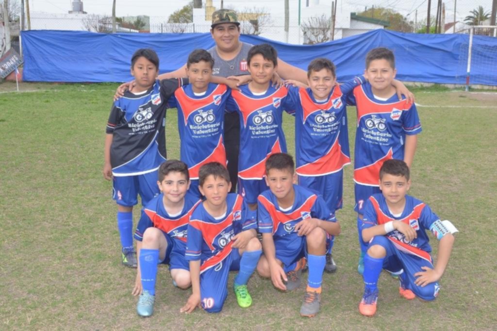 La 2009 de Juvenil La Plata, pelea los puestos de arriba