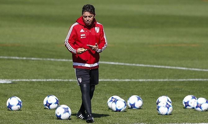 River realizó tareas tácticas y Gallardo dio a conocer la lista de convocados para mañana