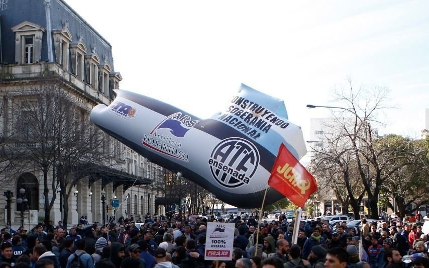 Familiares de trabajadores de Astillero quieren una audiencia con Vidal