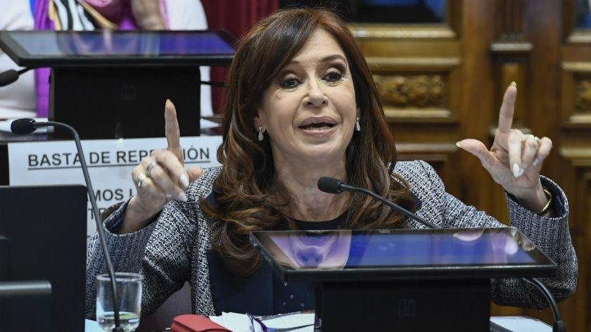 Cristina apuntó contra los arrepentidos López y Wagner