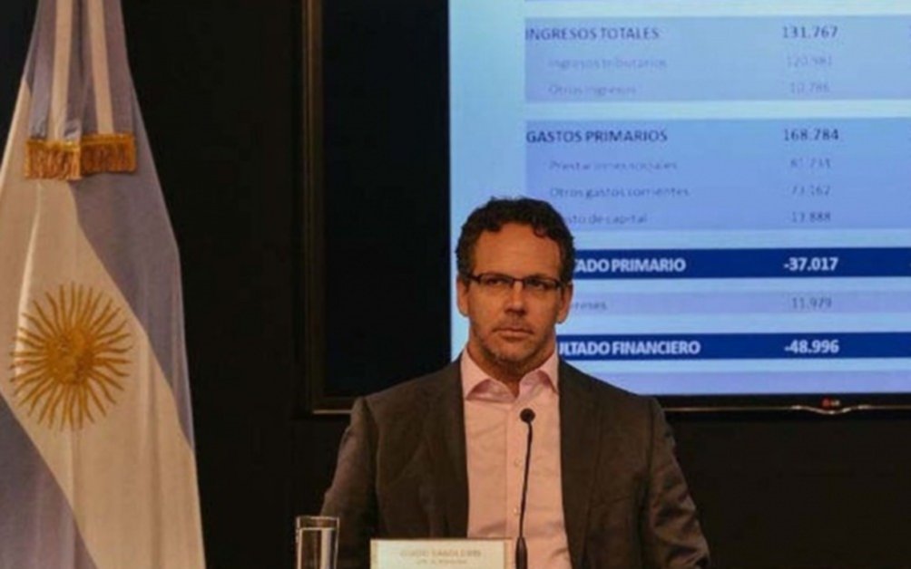 Sanderlis confía en que el mercado de cambios se estabilizará en dos semanas 