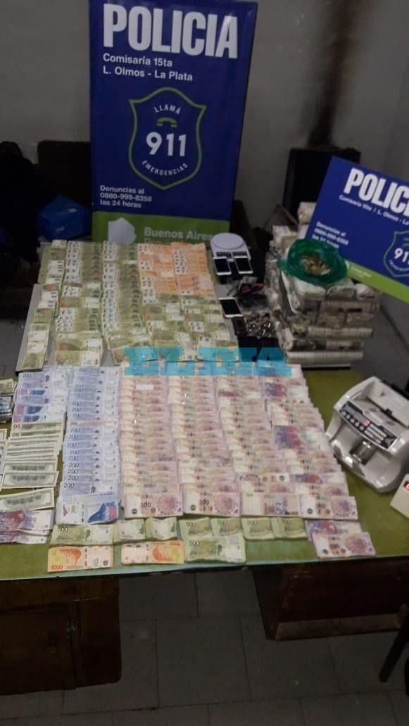 A dos cuadras de una comisaría de La Plata detienen a una pareja con millones de pesos: creen que eran narcos