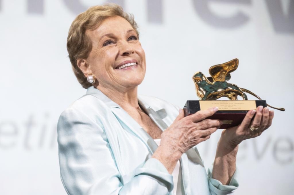 Julie Andrews: “Una de las pocas cosas que me enfada es la total desconsideración por la gente”