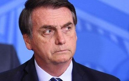 Para criticar a Bachelet, Bolsonaro justificó la dictadura en Chile