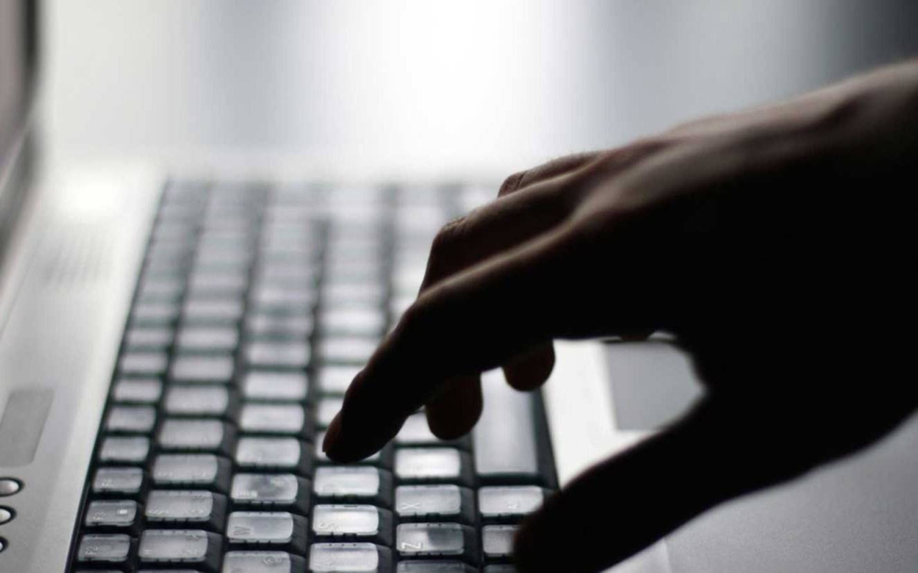 Uno de cada tres jóvenes en el mundo sufre acoso a través de Internet