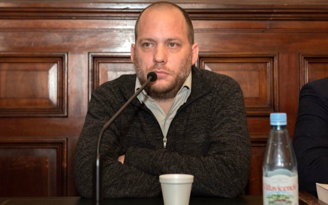Piden siete años de prisión para el periodista Lucas Carrasco por "abuso sexual agravado"