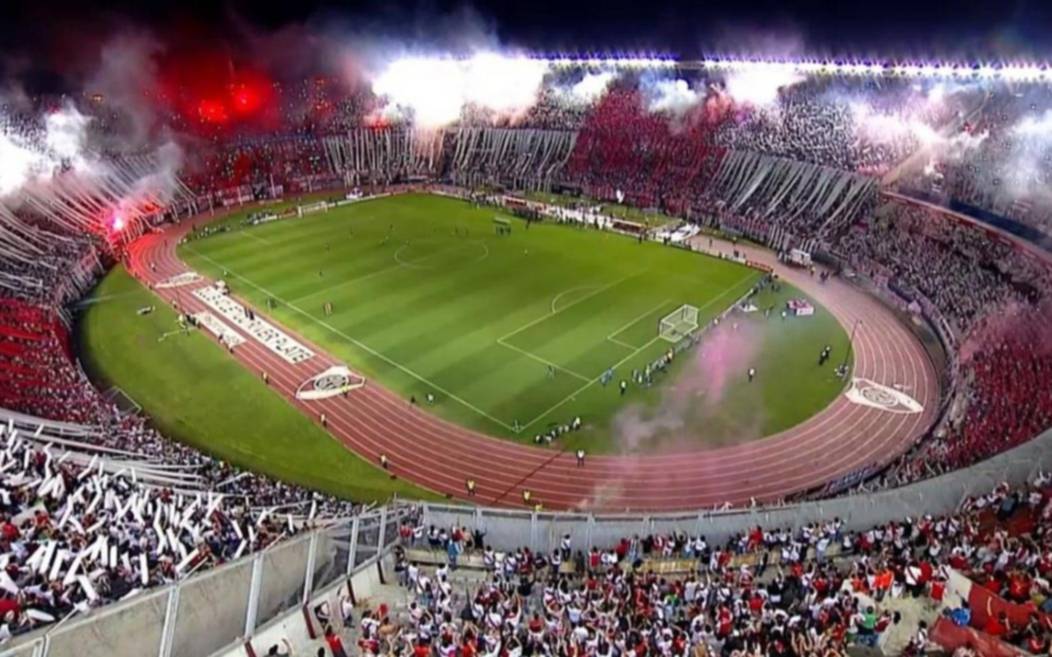   Súper-precios: Ya venden entradas para el partido por la Copa en el Monumental