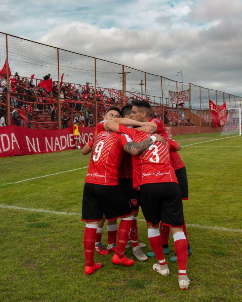 Cambaceres arrancó con el pie derecho el torneo de la D, y ya todos se ilusionan