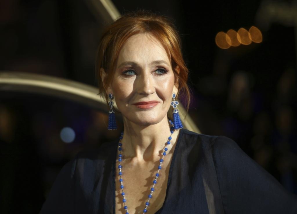 La autora de “Harry Potter” donó 15 millones de libras en la lucha contra la EM