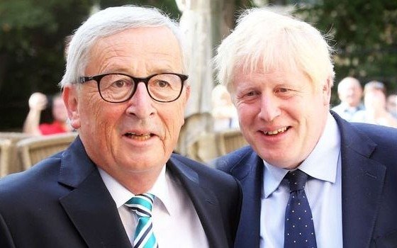 No hay "propuestas para avanzar" en el Brexit, dijo Juncker tras reunirse con Johnson