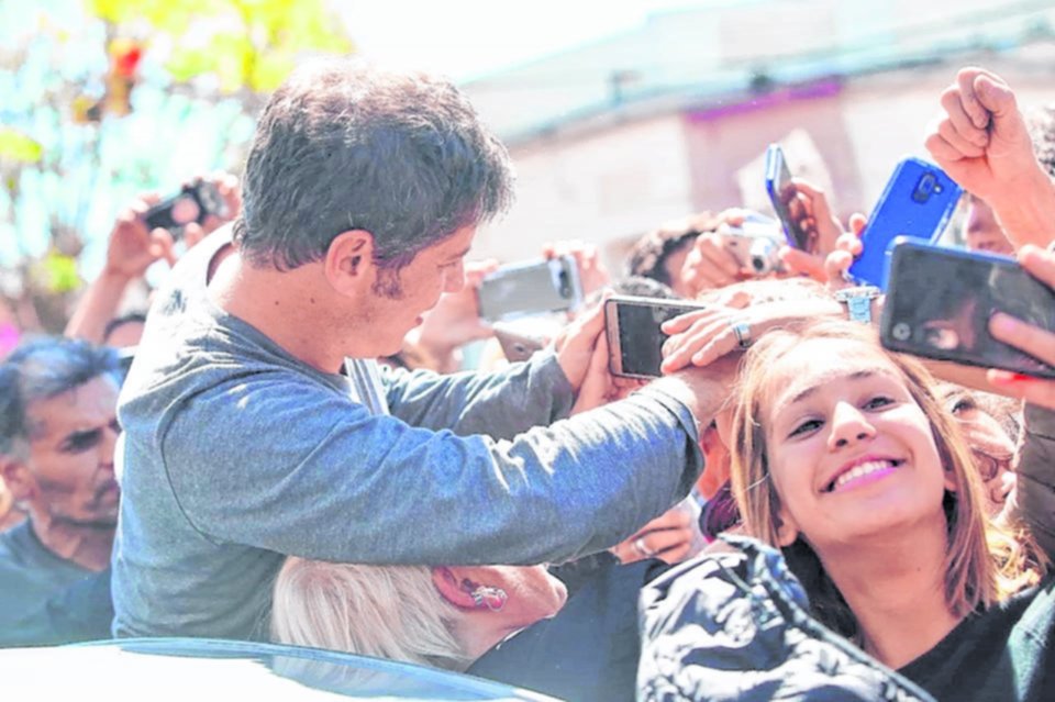 Kicillof recorrió el norte y habló de “emergencia”