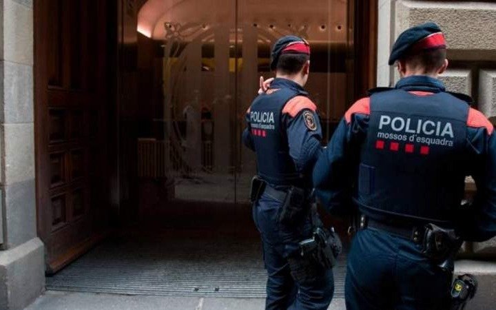 Un argentino filmó cómo moría su pareja y fue detenido