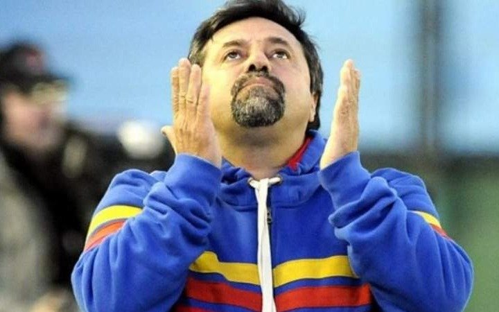 Caruso Lombardi tiró una bomba: "A Maradona lo están haciendo pelota, la imagen es lamentable"