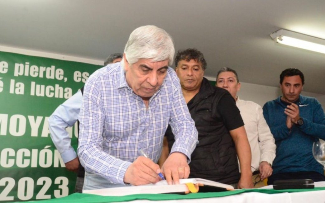 Moyano reasumió como secretario general del gremio de Camioneros