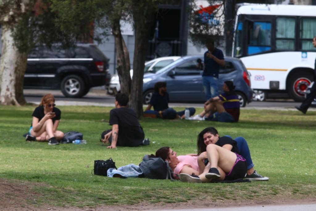 La primavera arrancó a puro sol y calor y se pronostica un finde inmejorable