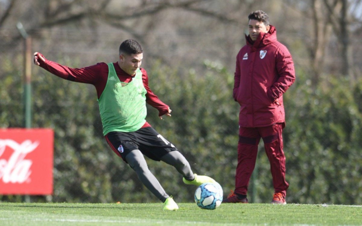 Gallardo dio minutos de fútbol a "Juanfer" Quintero