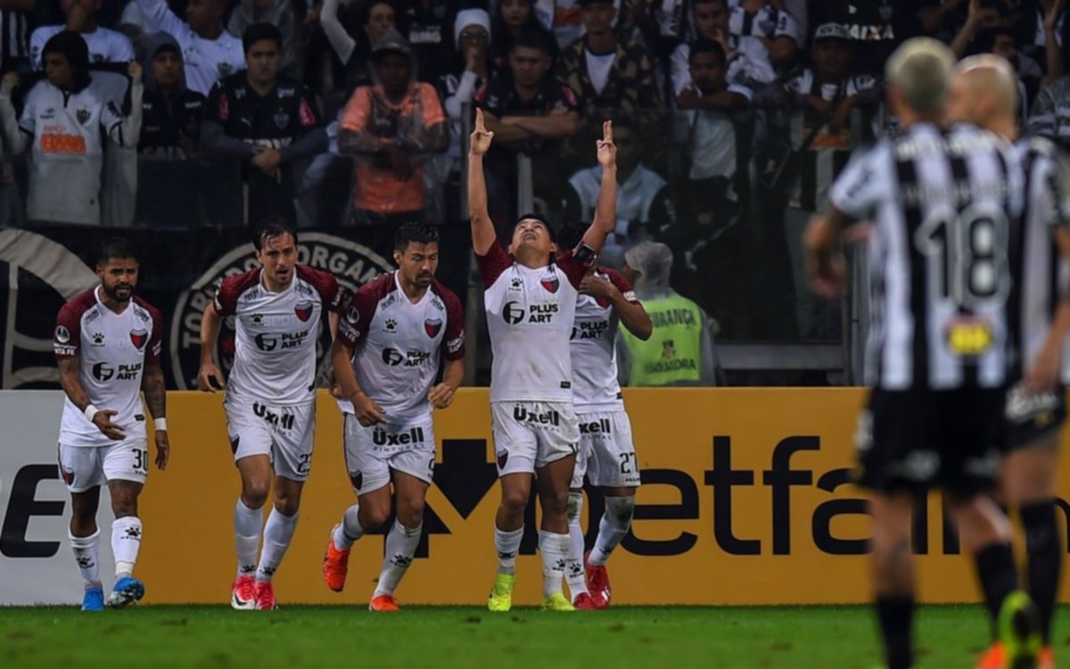 Colón hizo historia en Brasil y ahora disputará la final de la Copa Sudamericana