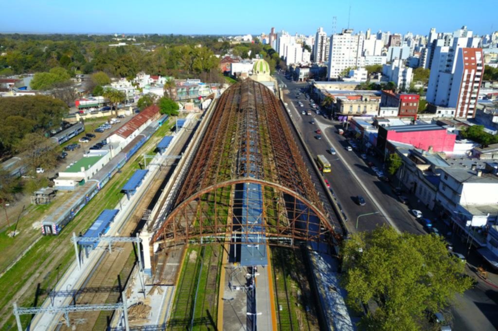 La estación de 1 y 44 bate récords: cada vez vende más boletos y ya lleva dos años sin techo