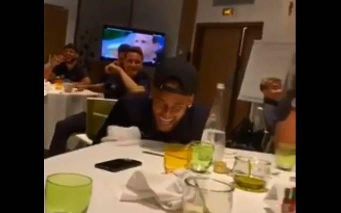 Cómo fue el ritual de bienvenida para Icardi en el PSG
