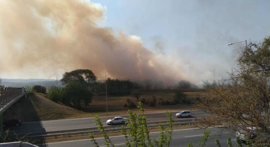 Córdoba: el fuego cede en La Cumbre y avanza hacia Villa Giardino
