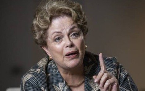 Dilma Rousseff: "Bolsonaro está destruyendo no solo la Amazonia, sino la soberanía de Brasil"