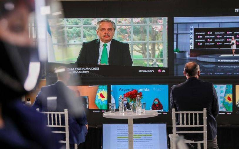 Alberto Fernández: "no hay servicio público más importante que Internet"