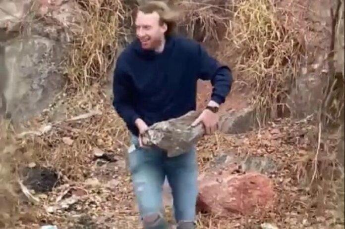 A la cárcel por grabar el delito de un amigo y subirlo a TikTok