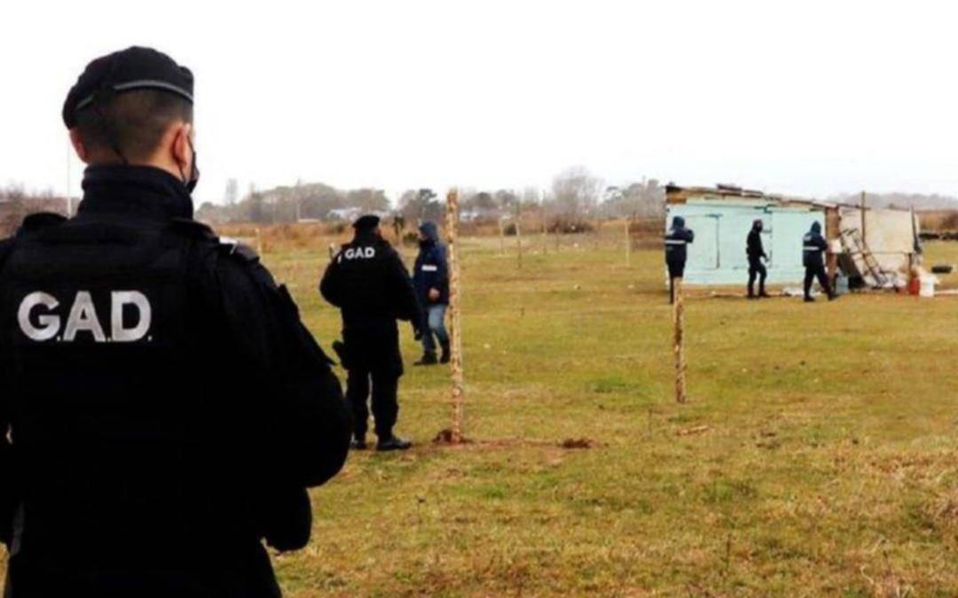 Cansados de las usurpaciones en La Costa, los propietarios saldrán a protestar como en Mascardi